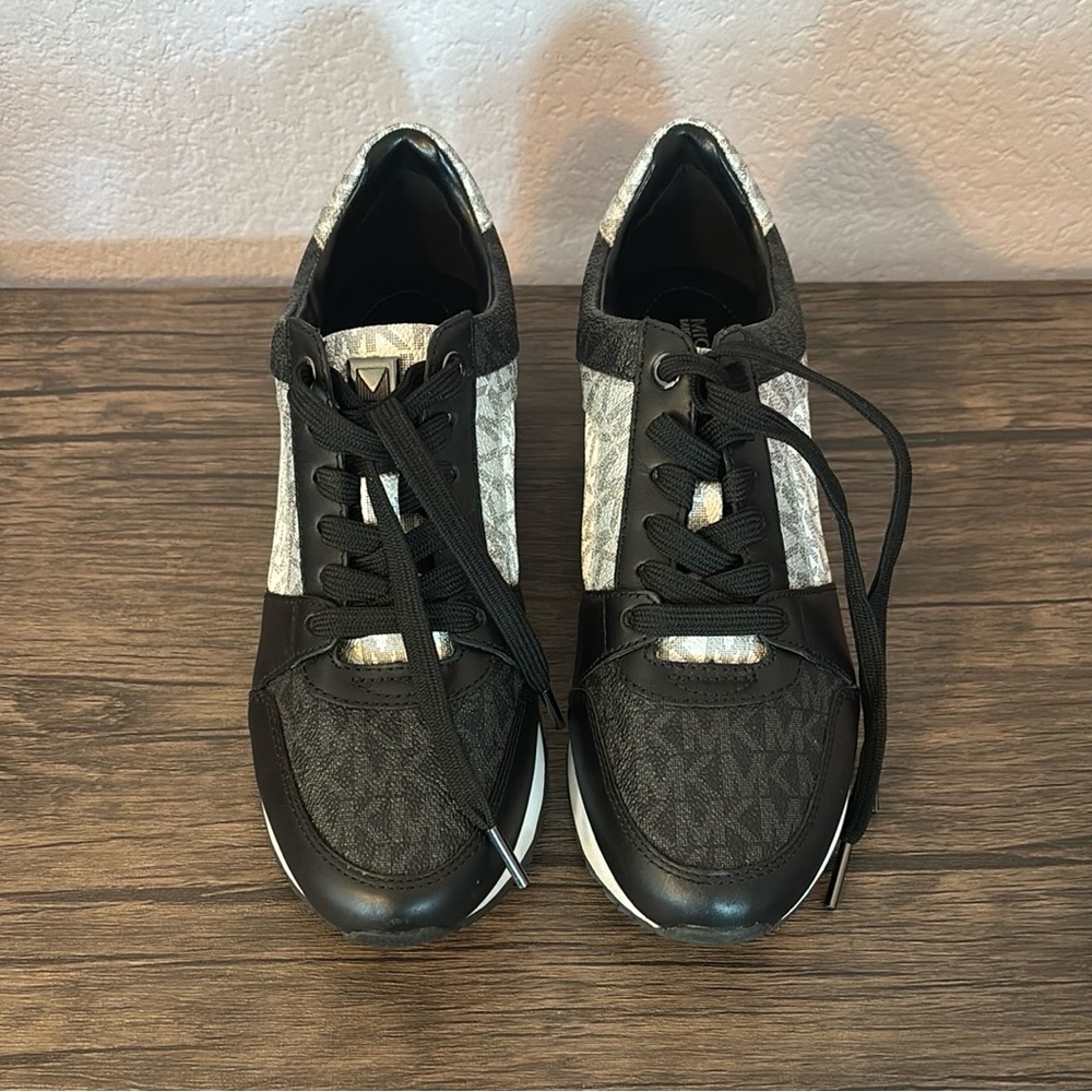Michael Kors women’s sneakers
